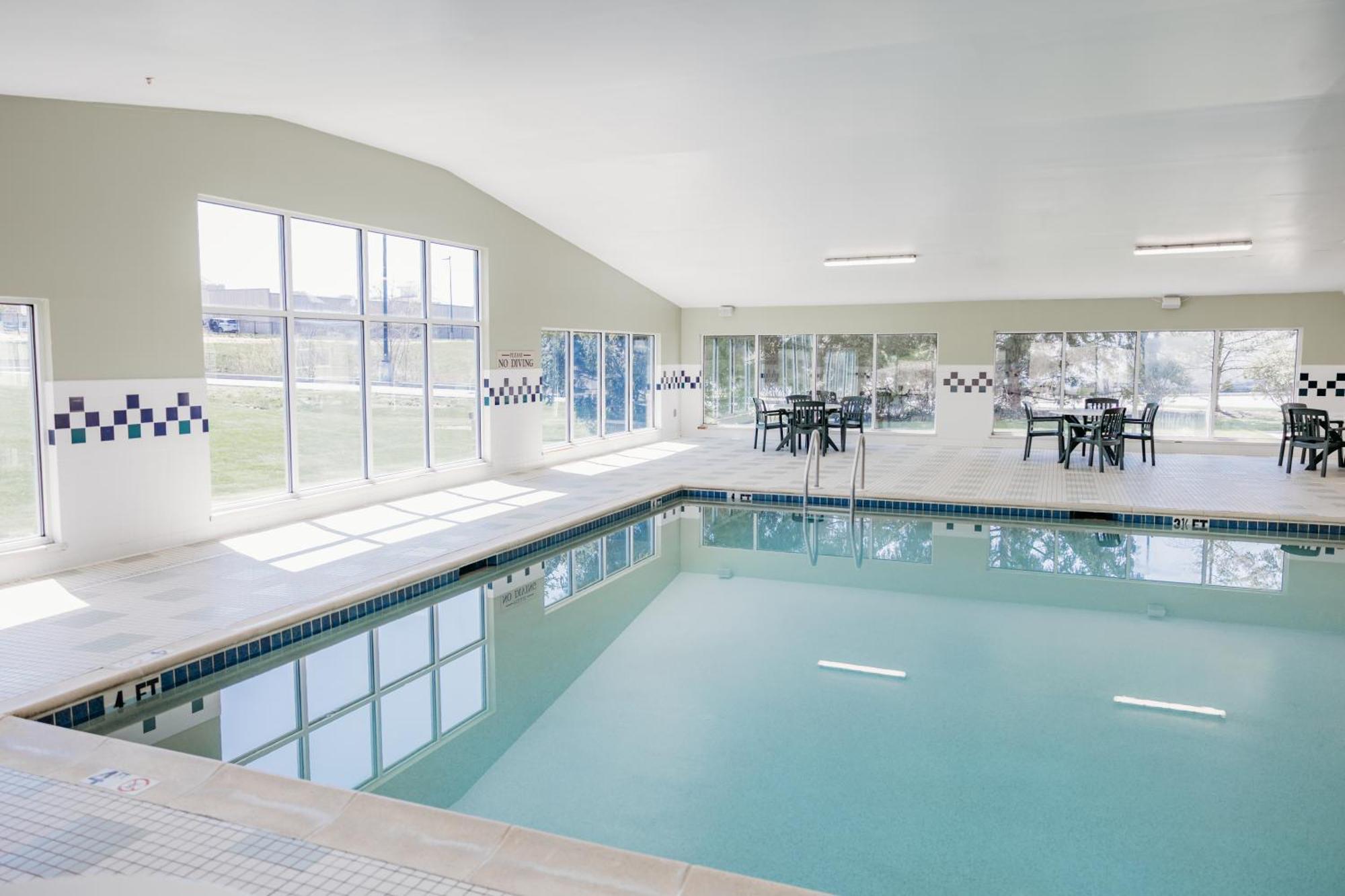 Parkview Inn & Suites, Lancaster Amish Country, Pa Smoketown  エクステリア 写真