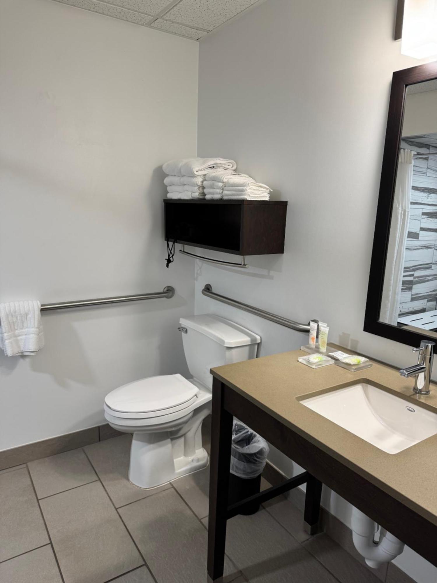 Parkview Inn & Suites, Lancaster Amish Country, Pa Smoketown  エクステリア 写真